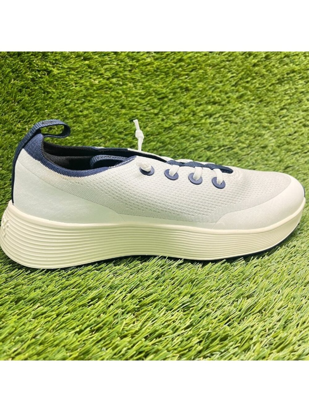 Allbirds Tree Runner Go Mens Size 8.5 Gray Blue Athletic Running Shoes Sneakers